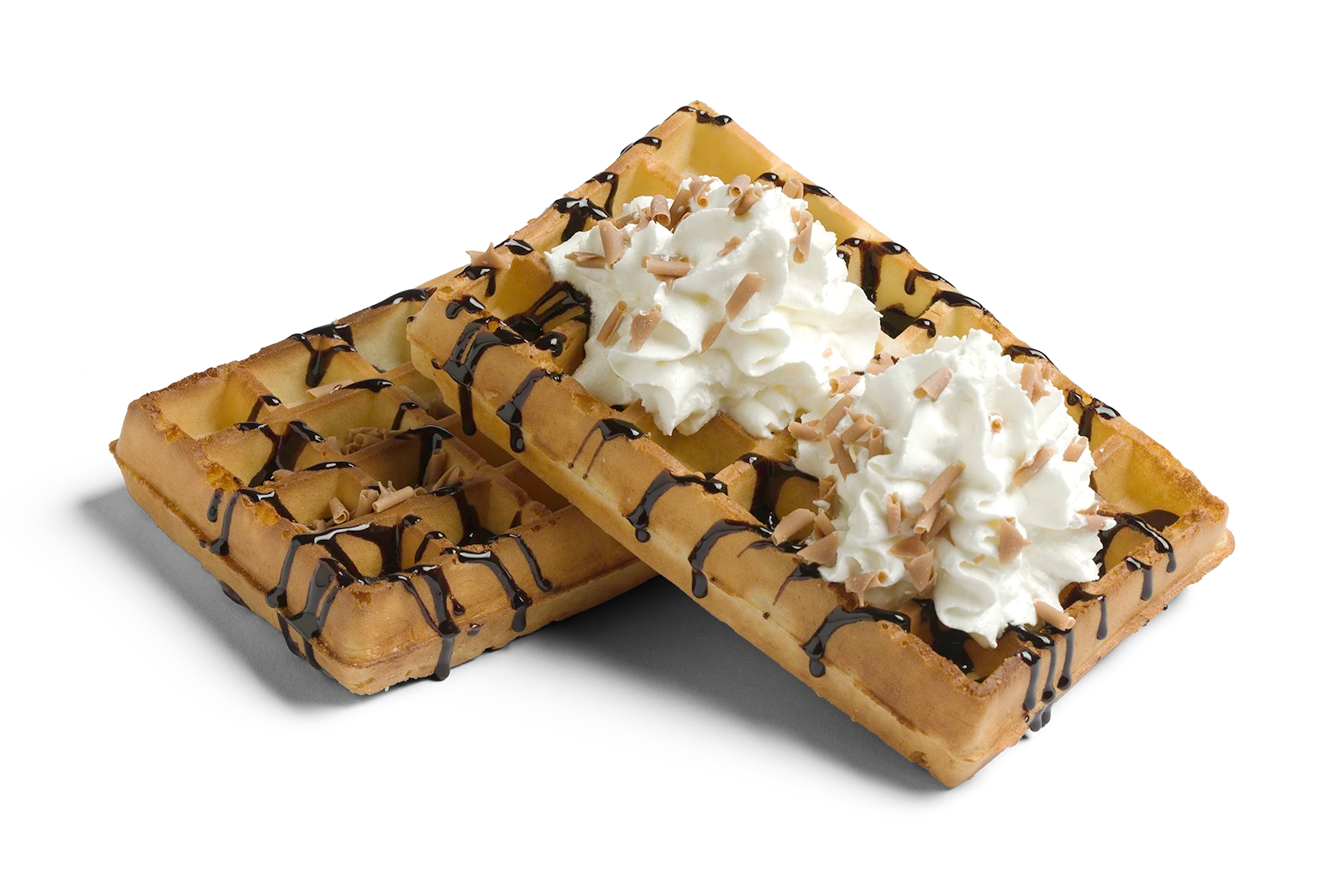 Dwa gofry z polewą czekoladową i bitą śmietaną na wierzchu.