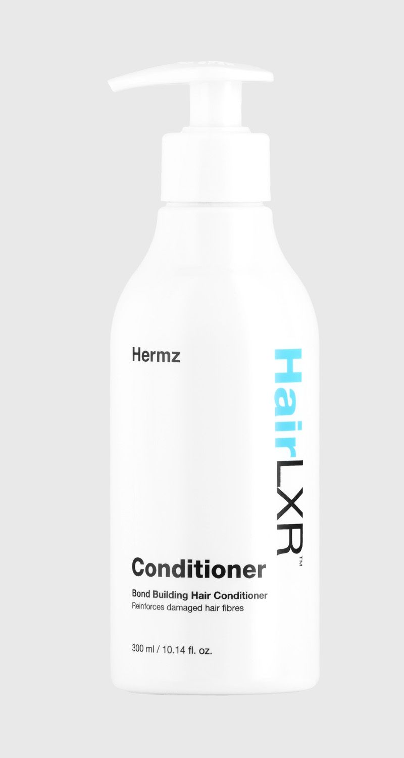 Produkt Hermz na szarym tle